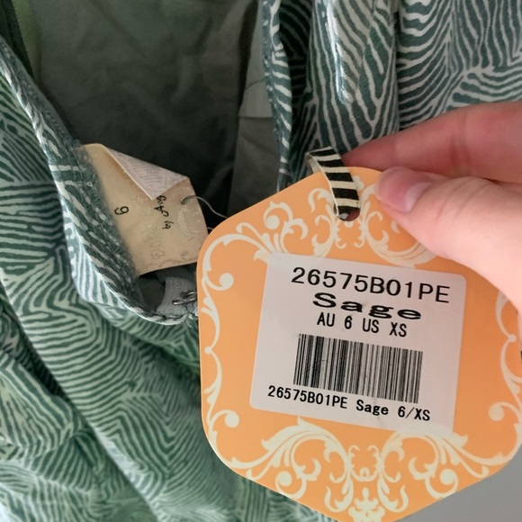 hello molly dress - Picture 5 of 5